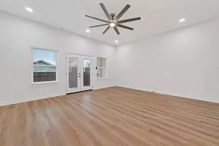 6630 Highrock Rd, Houston, TX 77092 - Photo 5