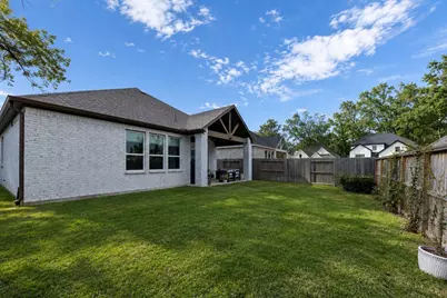 1407 Emma Lake Drive, Missouri City, TX 77459 - Photo 41