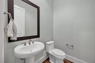 5723 Arabelle Lake, Houston, TX 77007 - Photo 9