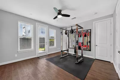 5723 Arabelle Lake, Houston, TX 77007 - Photo 7