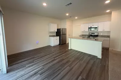 18618 Hunter William Way, New Caney, TX 77357 - Photo 5