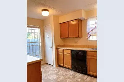 19518 Munsey Court, Katy, TX 77449 - Photo 13