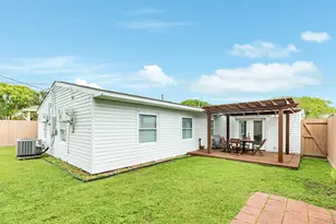 105 Marlin Ave, Galveston, TX 77550 - Photo 21