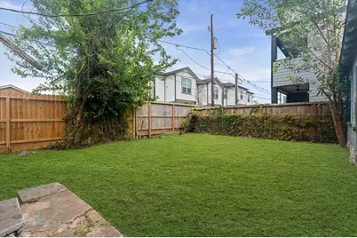 110 E 44th Street, Houston, TX 77018 - Photo 15
