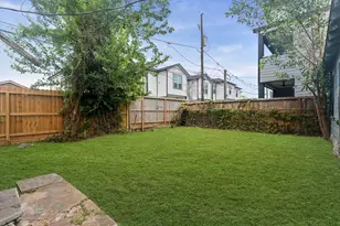 110 E 44th St, Houston, TX 77018 - Photo 15