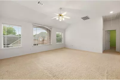 7615 Brae Acres Court, Houston, TX 77074 - Photo 11