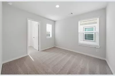 11412 Velvet Field Drive, Houston, TX 77047 - Photo 13