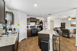 9811 Bur Sedge, San Antonio, TX 78254 - Photo 13