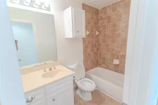 909 E 39th St, Houston, TX 77022 - Photo 23