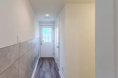 909 E 39th Street, Houston, TX 77022 - Photo 19