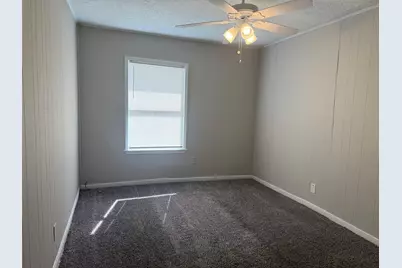 5933 Southgood Street, Houston, TX 77033 - Photo 7