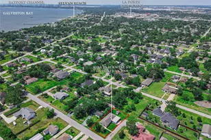 402 S Blackwell St, Houston, TX 77571 - Photo 3