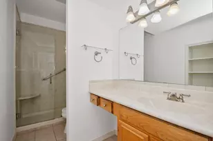 401 Lakeside Ln, Houston, TX 77058 - Photo 13