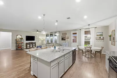 3502 Saxton Green Road, Pearland, TX 77584 - Photo 7