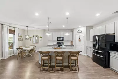 3502 Saxton Green Road, Pearland, TX 77584 - Photo 11
