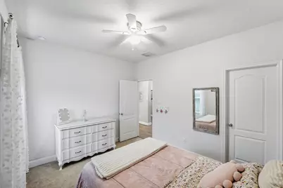 3502 Saxton Green Road, Pearland, TX 77584 - Photo 17