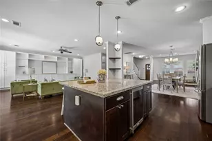 5121 Libbey Ln, Houston, TX 77092 - Photo 5