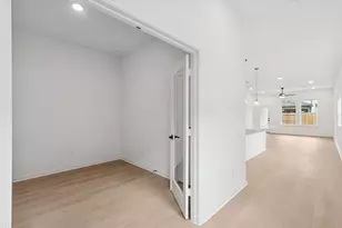 27214 Scarlet Paint Brush Dr, Hockley, TX 77447 - Photo 5