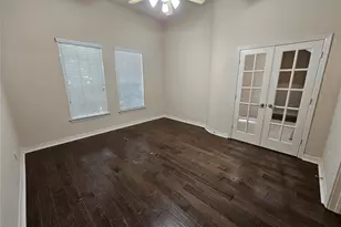 3218 Waters Edge Dr, Manvel, TX 77578 - Photo 3