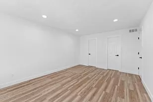 17331 Red Oak Dr, Houston, TX 77090 - Photo 19