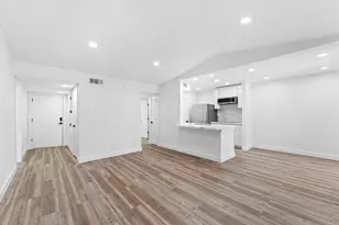 17331 Red Oak Dr, Houston, TX 77090 - Photo 11