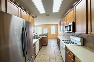 12414 Jasmine Brook Ln, Houston, TX 77089 - Photo 9