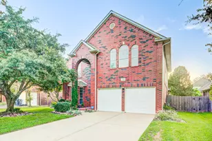 2706 Sun Beam Ct, Pearland, TX 77584 - Photo 1
