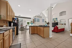 214 Kentwood Ridge Ct, Sugar Land, TX 77479 - Photo 11