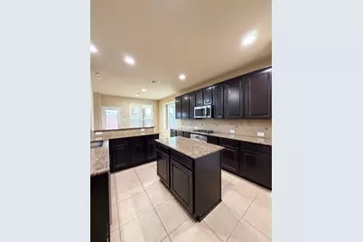 9003 Newcroft Court, Tomball, TX 77375 - Photo 9
