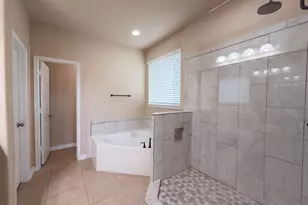 9003 Newcroft Ct, Tomball, TX 77375 - Photo 15