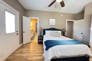 438 Jeanie Lynn St, Galveston, TX 77554 - Photo 15