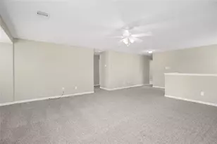 692 Casual Ln, League City, TX 77573 - Photo 15
