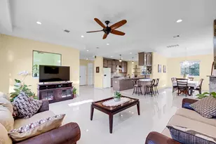 419 Old Orchard Dr, Dickinson, TX 77539 - Photo 15