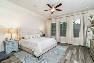 323 Fanpalm Ct, Willis, TX 77318 - Photo 25