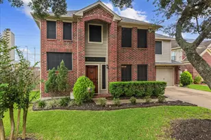 1812 Dublin Dr, League City, TX 77573 - Photo 1