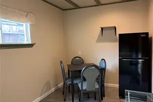 3821 Moore St, Houston, TX 77009 - Photo 11