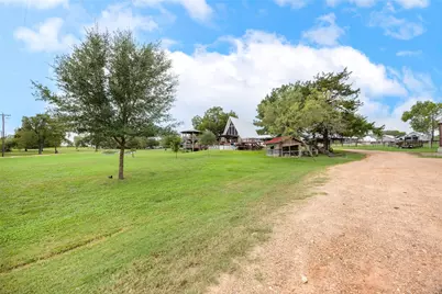 1655 Jackson League Circle, Brenham, TX 77833 - Photo 9
