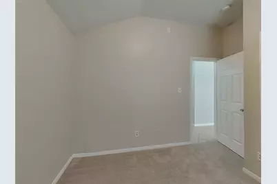 6615 Laurel Glen Drive, Katy, TX 77449 - Photo 11