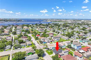 5420 Avenue O, Galveston, TX 77551 - Photo 1