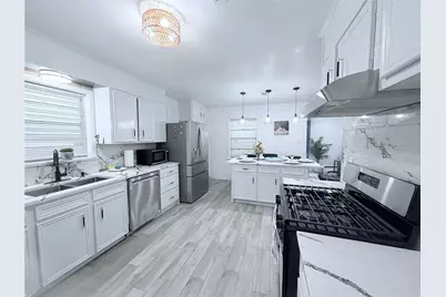 5420 Avenue O, Galveston, TX 77551 - Photo 9