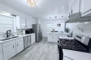 5420 Avenue O, Galveston, TX 77551 - Photo 9