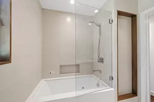 4606 Kinglet St, Houston, TX 77035 - Photo 27