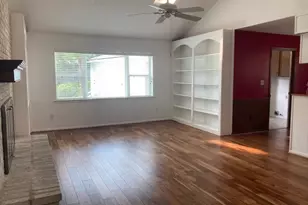 8819 Covent Garden St, Houston, TX 77031 - Photo 9
