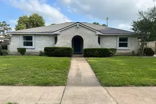 8819 Covent Garden St, Houston, TX 77031 - Photo 1