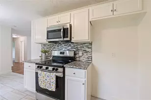 504 Burke Rd, Pasadena, TX 77506 - Photo 17