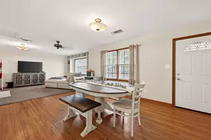 500 Lazy Ln, Wharton, TX 77488 - Photo 5