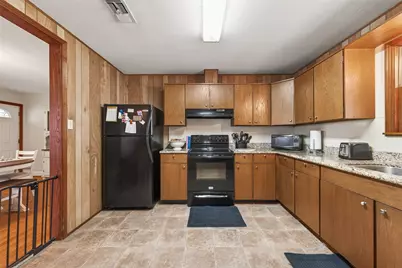 500 Lazy Lane, Wharton, TX 77488 - Photo 15