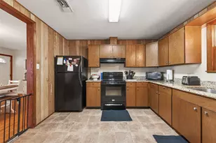 500 Lazy Ln, Wharton, TX 77488 - Photo 15