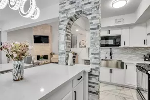 12321 Corona Ln, Houston, TX 77072 - Photo 15