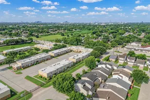 12321 Corona Ln, Houston, TX 77072 - Photo 33